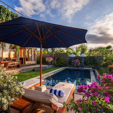 Banyuwedang Villa Ambara Sumberkima מראה חיצוני תמונה