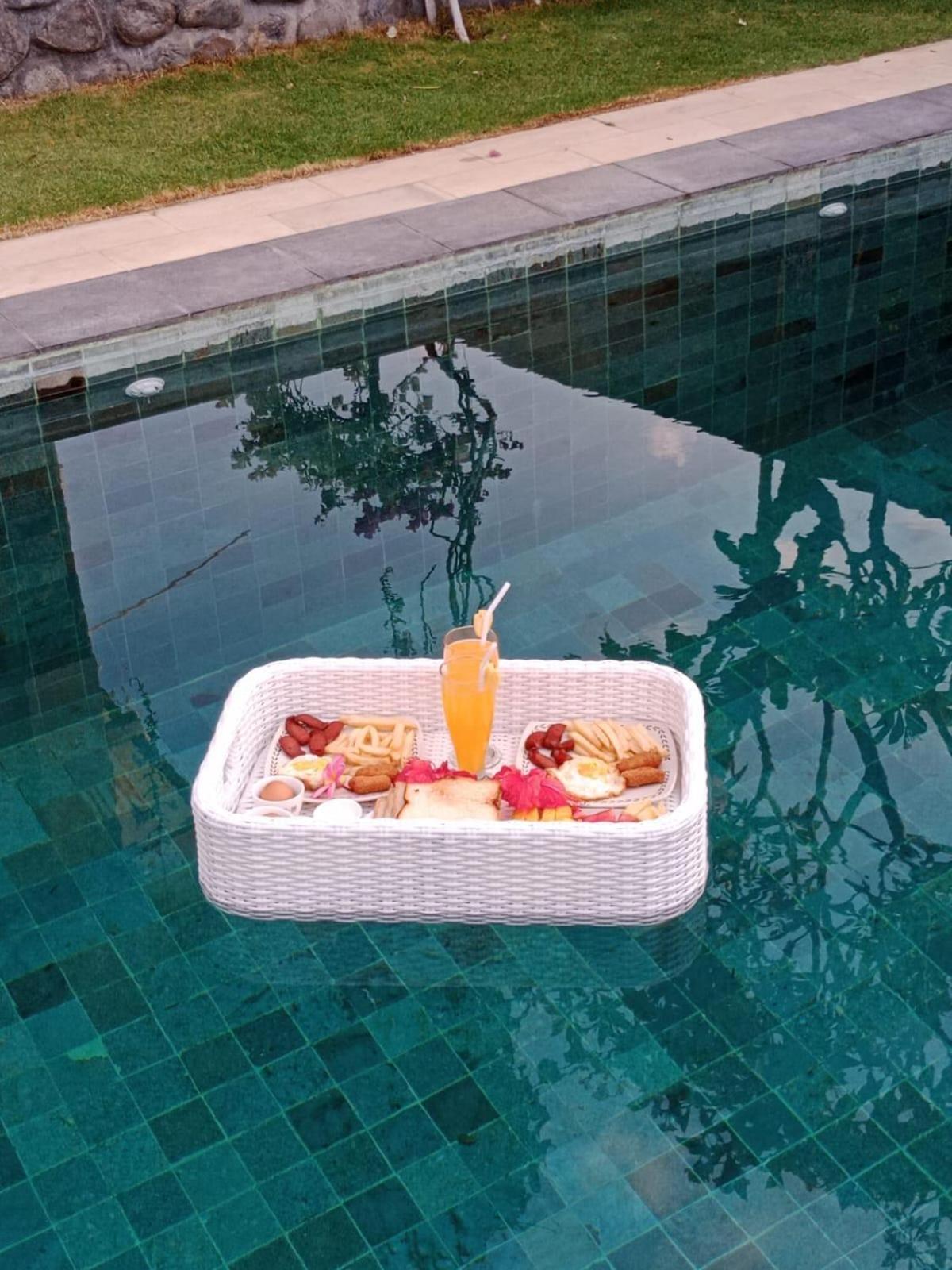 Banyuwedang Villa Ambara Sumberkima מראה חיצוני תמונה